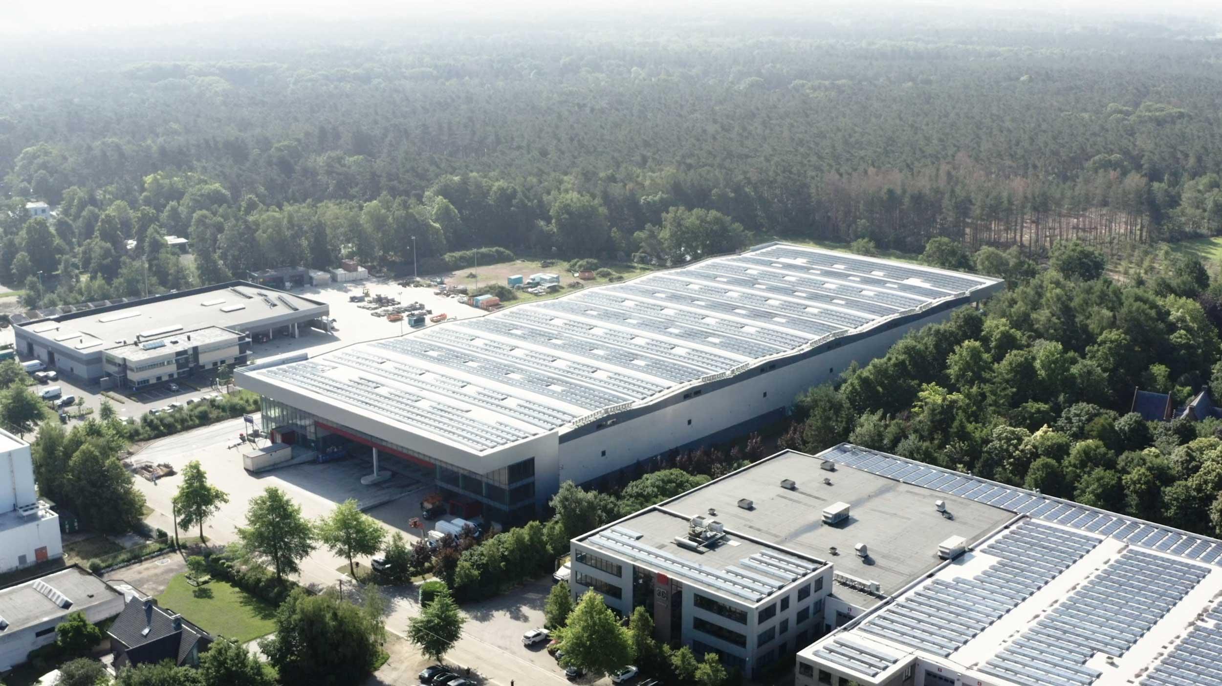 Daneels Media Group Zonnepanelen park dak